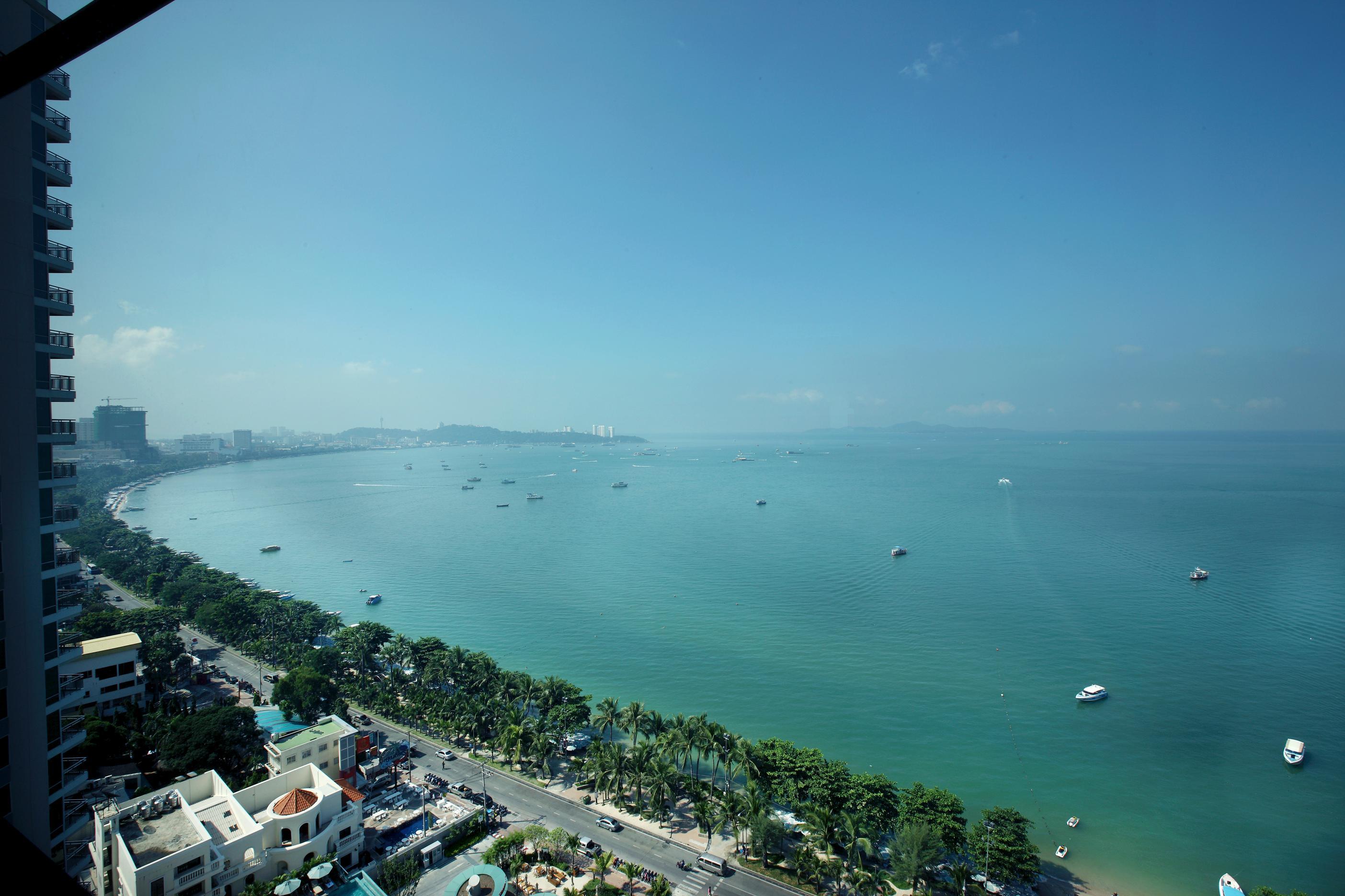 Amari Pattaya Hotel Luaran gambar View of Nha Trang