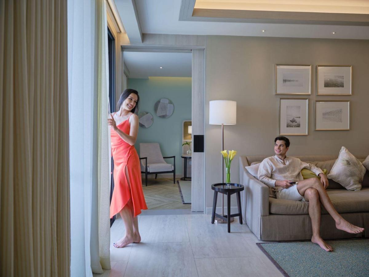 Amari Pattaya Hotel Luaran gambar A suite at the hotel